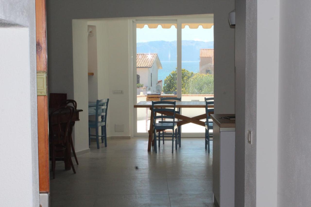 Bona Ciurrata Hotel Golfo Aranci Exterior photo