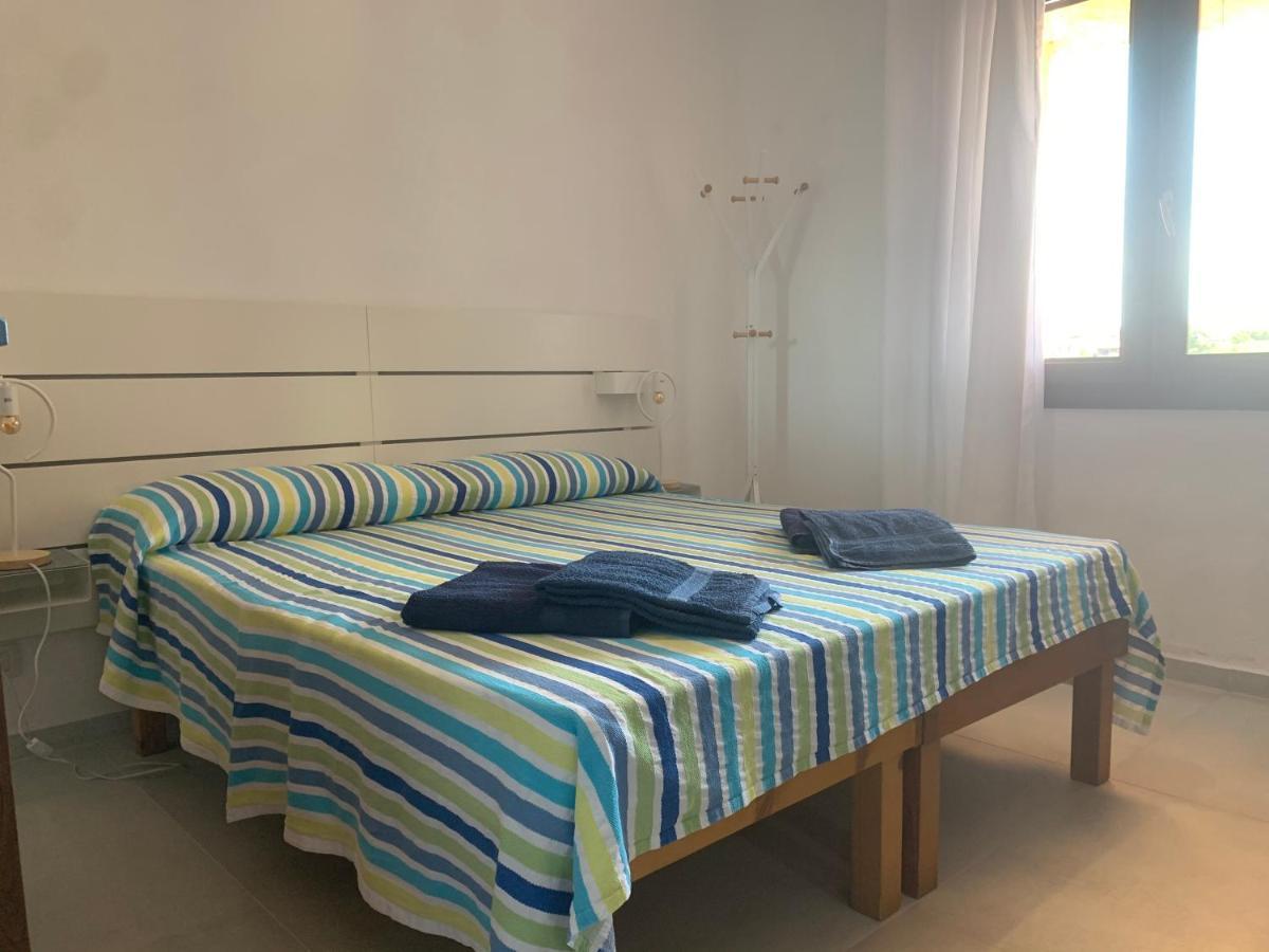 Bona Ciurrata Hotel Golfo Aranci Exterior photo